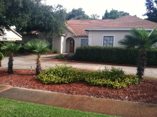 Great four bedroom home convenient to everything! Indian Bayou is an established neighborhood with security, sidewalks, and a golf course. This home has 3 bedrooms plus a mother in law suite. It has a big back yard with a pool. There is a circular drive, lovely landscaping and home is across the street from the water. Pool and lawn service is included.
Owner pays for lawn service and pool service. Dogs allowed with non-refundable deposit.