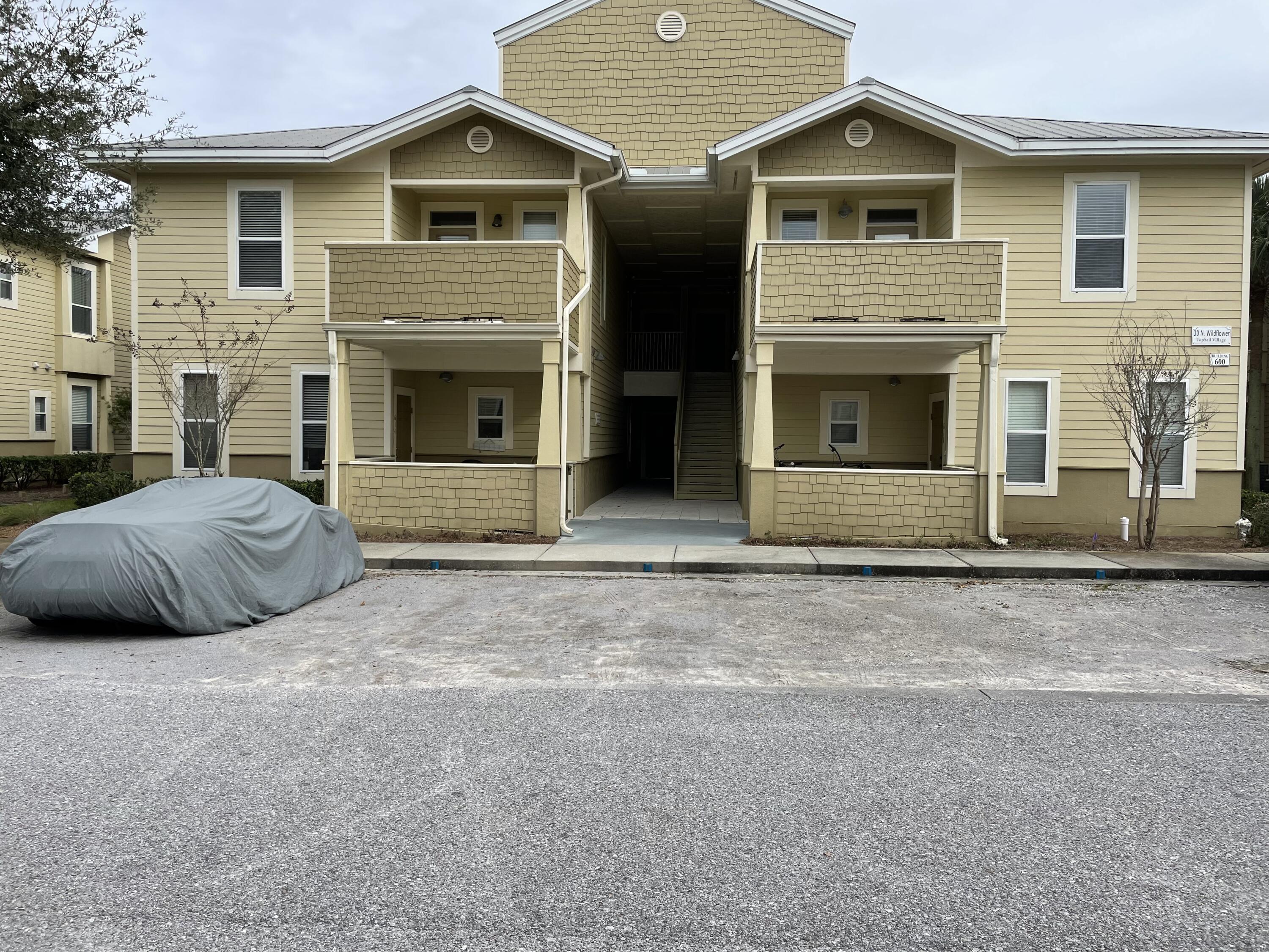 TOPSAIL VILLAGE - Residential