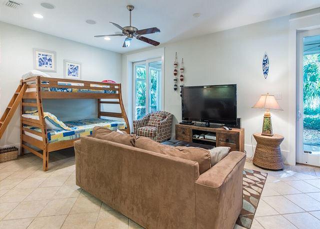 FRANGISTA BEACH 1ST ADDN - Residential