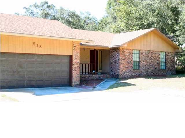 Nice home in the heart of Niceville. All tile flooring,3 bedroom, 2 full baths, fireplace, master bedroom has walk in closet. Back yard is fenced and has a deck. Owner will consider a dog only, that is small to medium size, spayed/neutered, fully house broken and at least a year old. No cats and no smoking allowed.