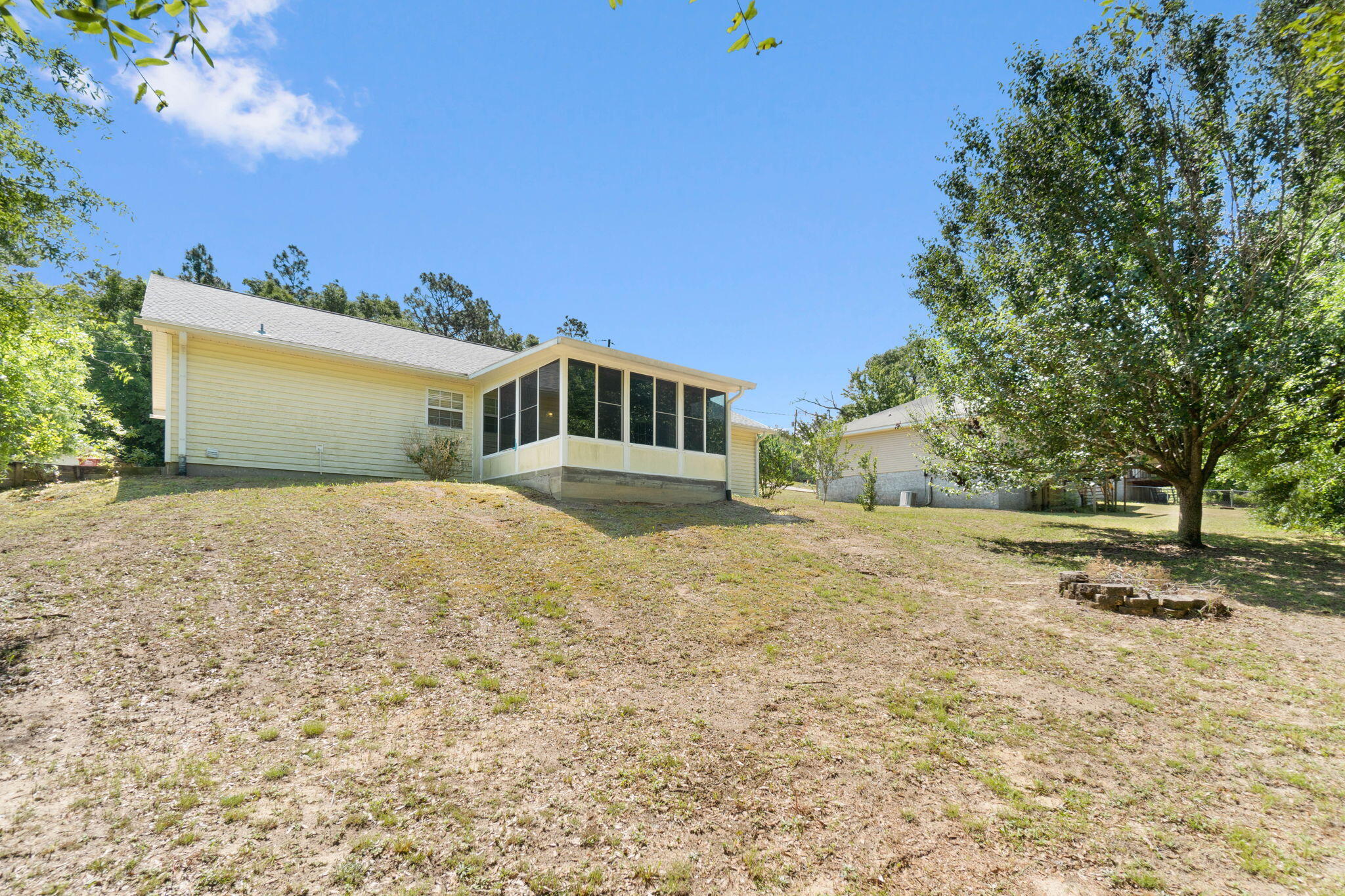 JERNIGAN ACRES 2ND ADDN - Residential Lease