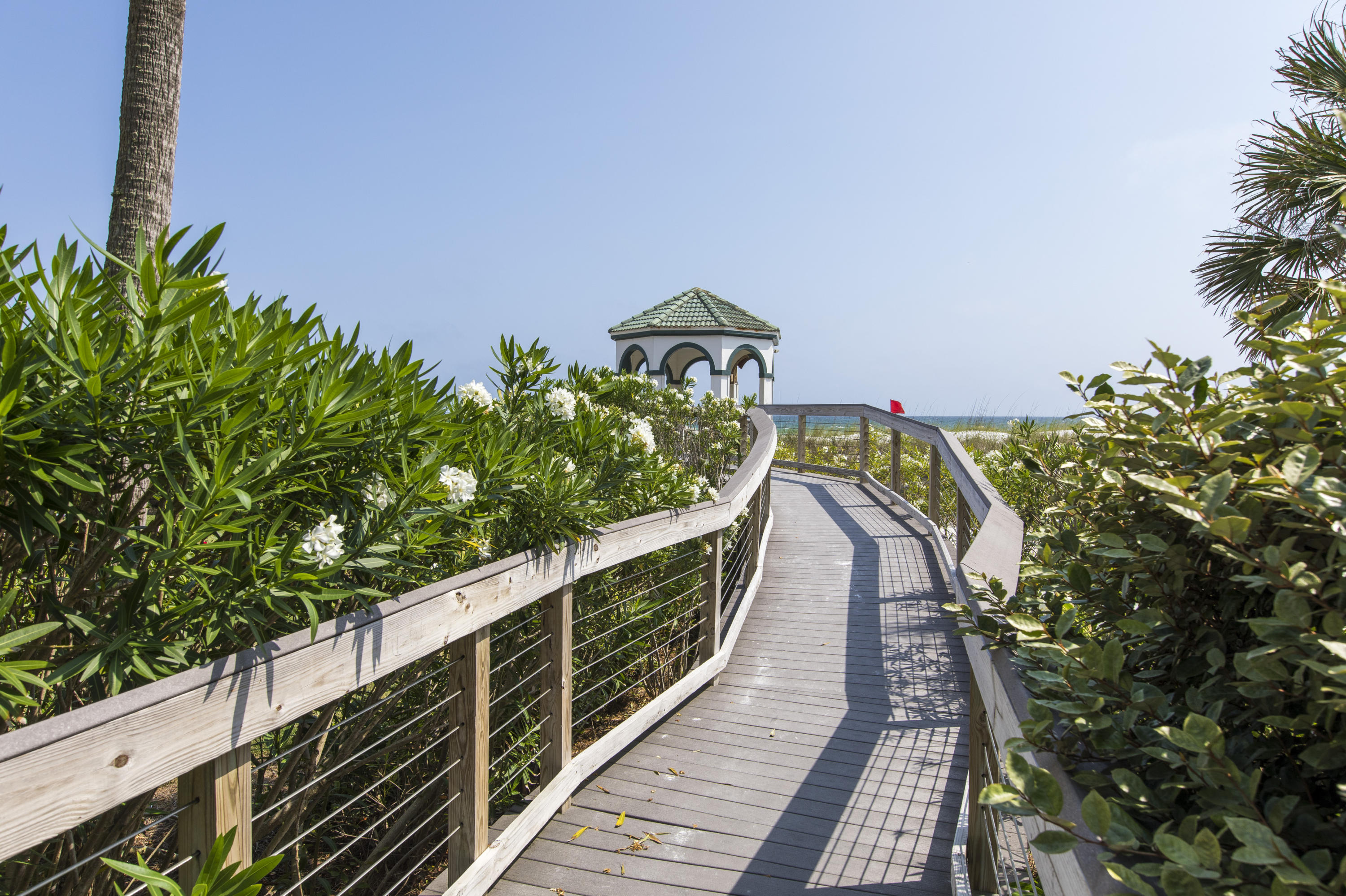 DUNES OF DESTIN - Land
