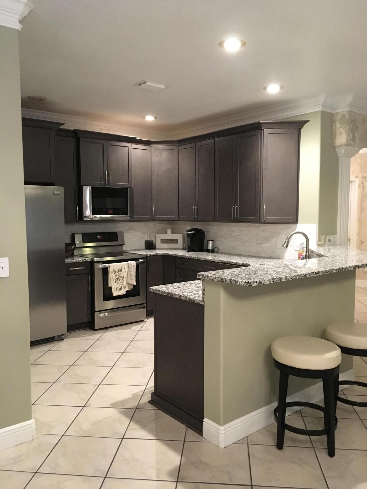 INDIAN TRAIL ESTATES - Residential Lease