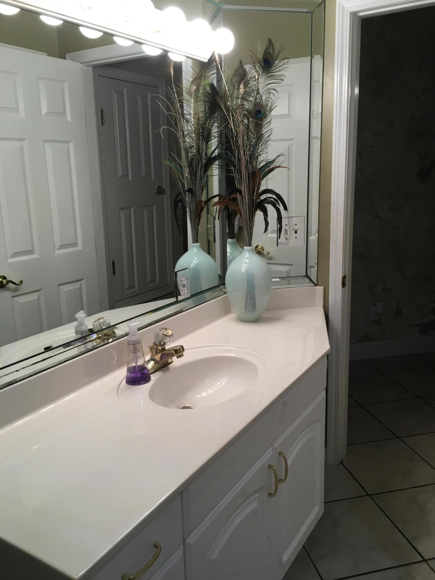 INDIAN TRAIL ESTATES - Residential Lease