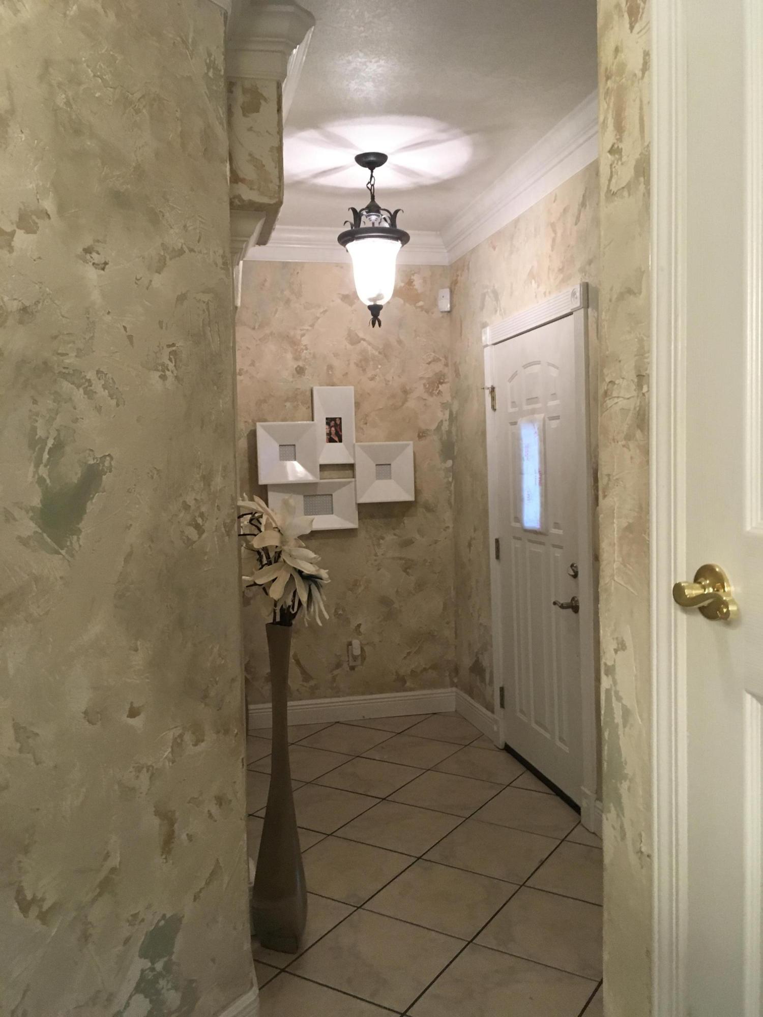 INDIAN TRAIL ESTATES - Residential Lease