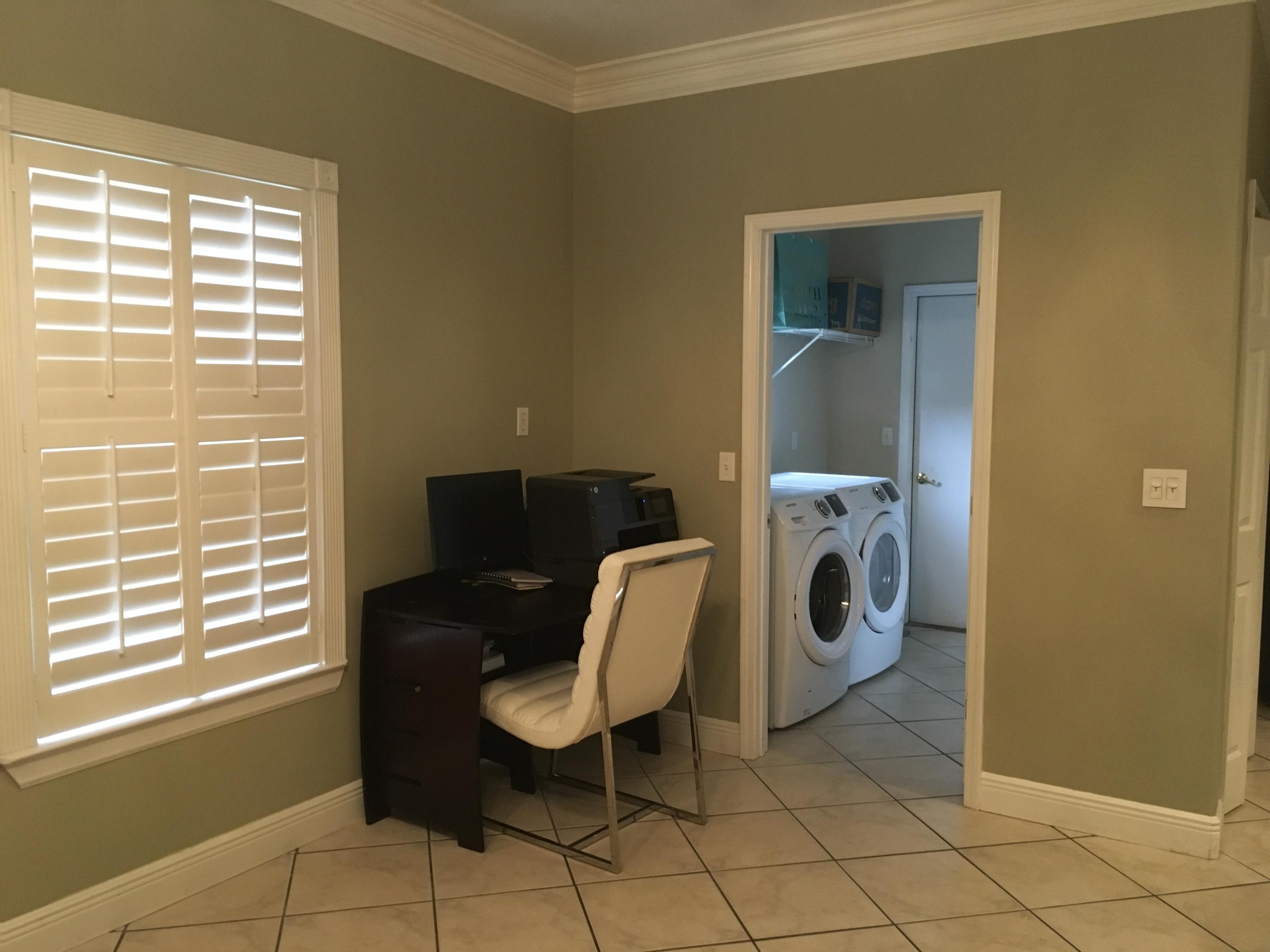 INDIAN TRAIL ESTATES - Residential Lease