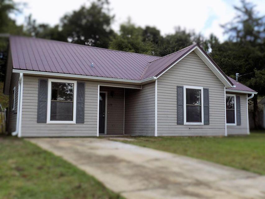SHOAL TERRACE ESTATES - Residential Lease