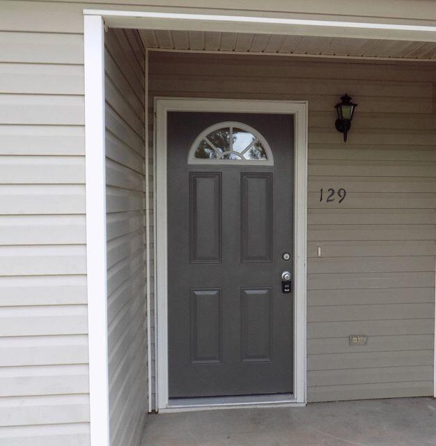SHOAL TERRACE ESTATES - Residential Lease