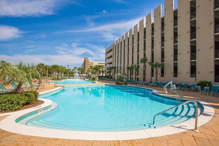 EMERALD BEACH PH 1 - Residential