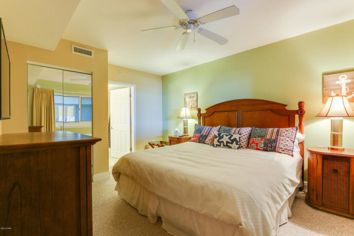 EMERALD BEACH PH 1 - Residential