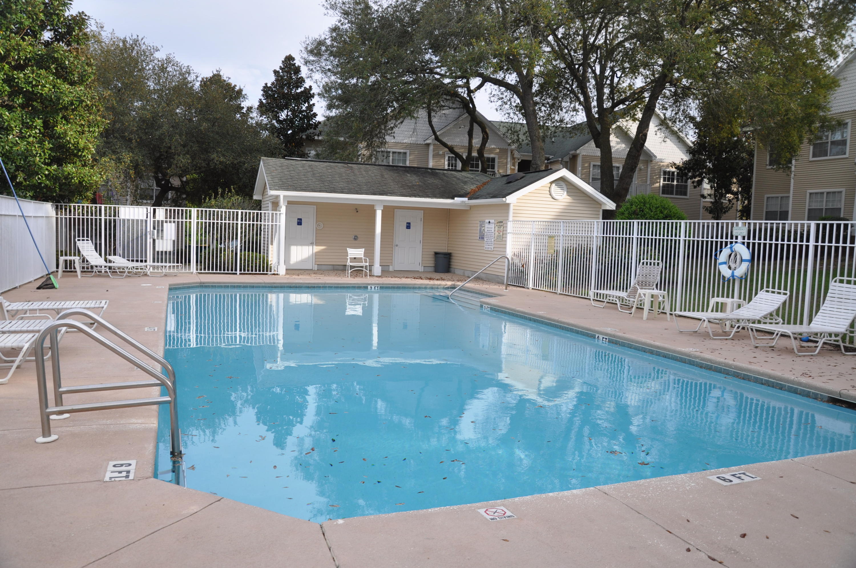 The Oaks at Niceville, condo Unit 114,  Building #1 - Residential
