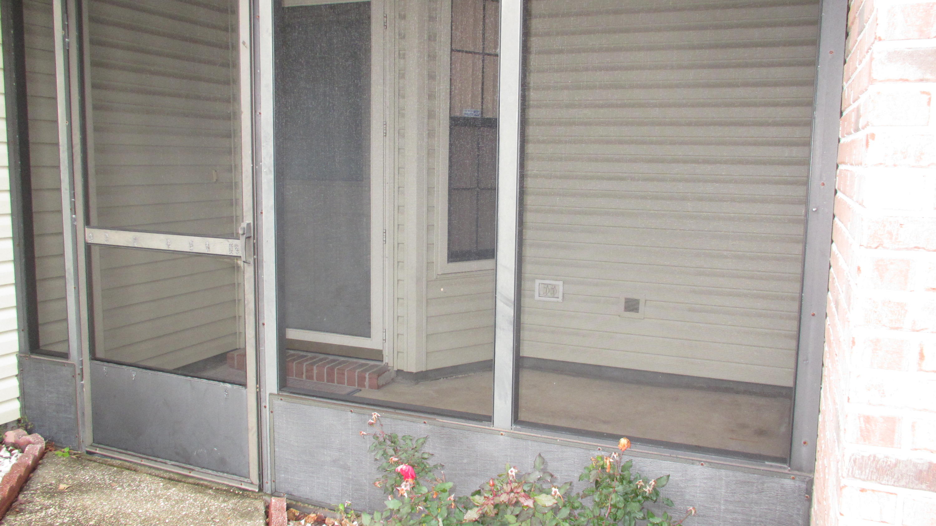 OLDE CYPRESS VILLAGE - Residential Lease