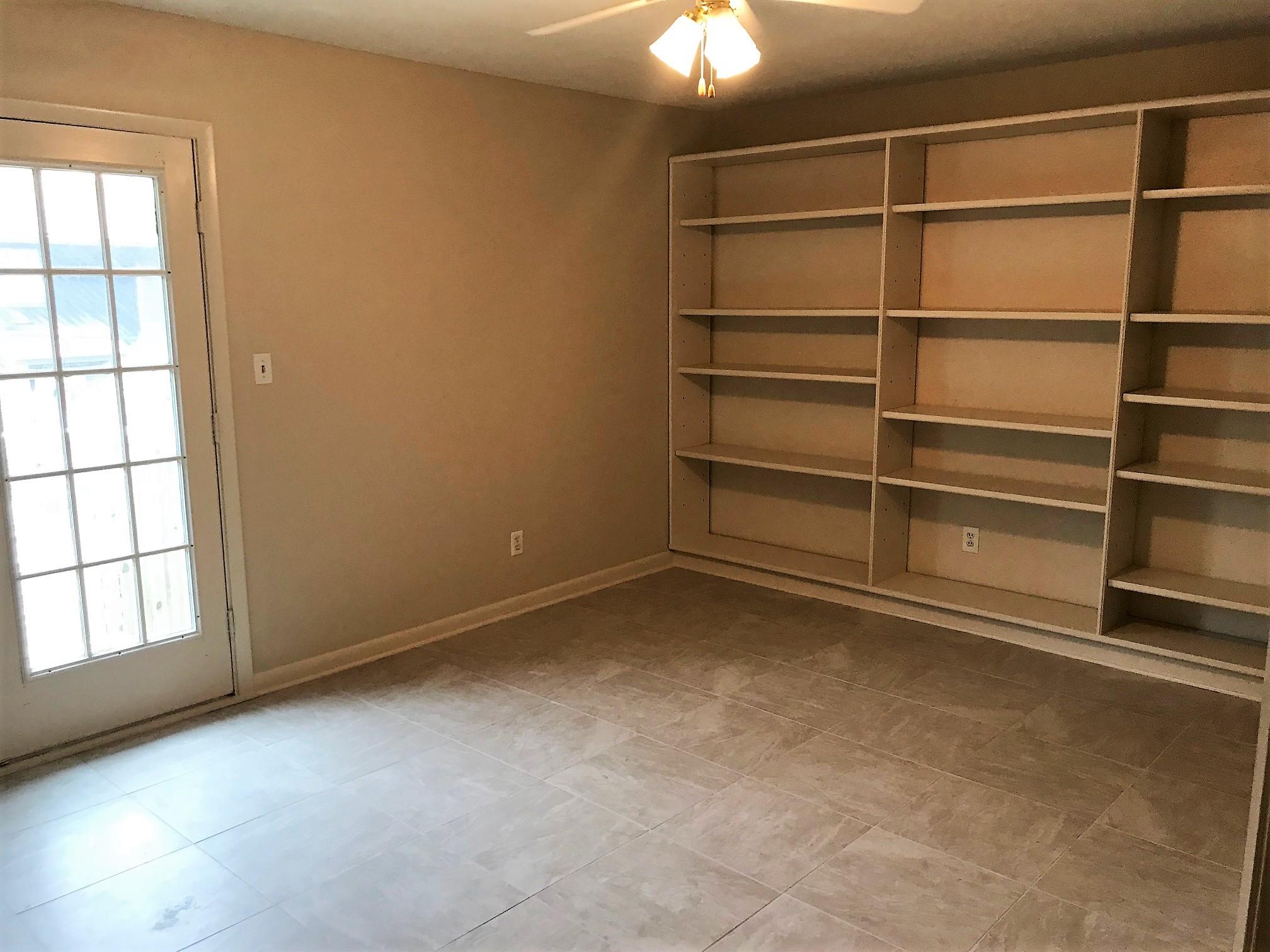 BELL-BROOK ESTATES 1ST ADDN - Residential Lease