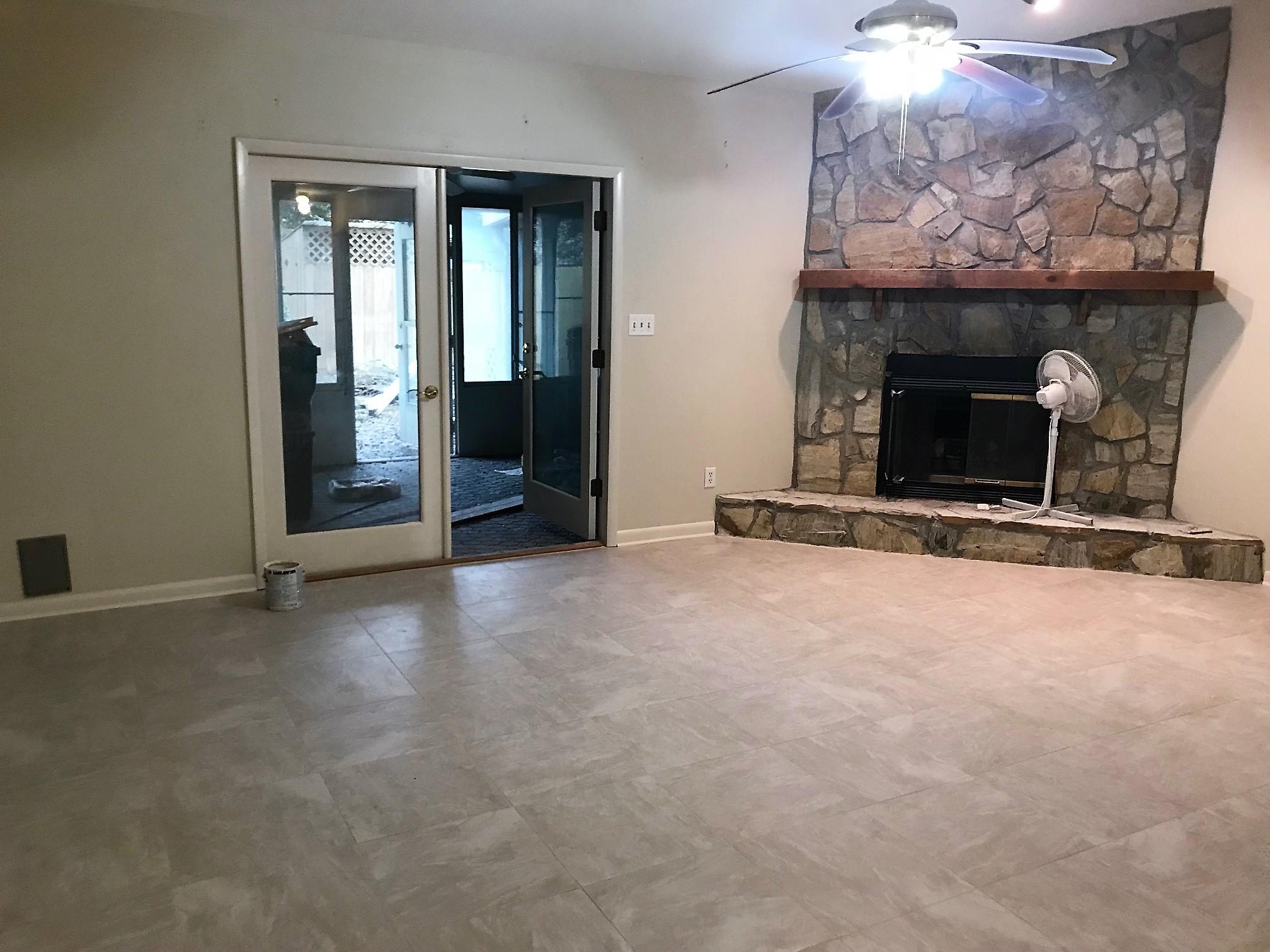 BELL-BROOK ESTATES 1ST ADDN - Residential Lease