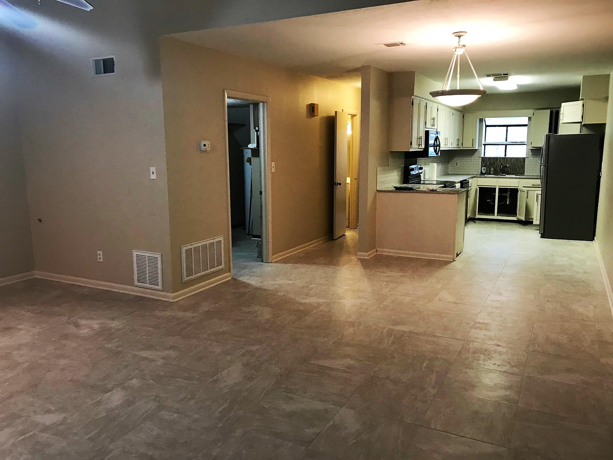 BELL-BROOK ESTATES 1ST ADDN - Residential Lease