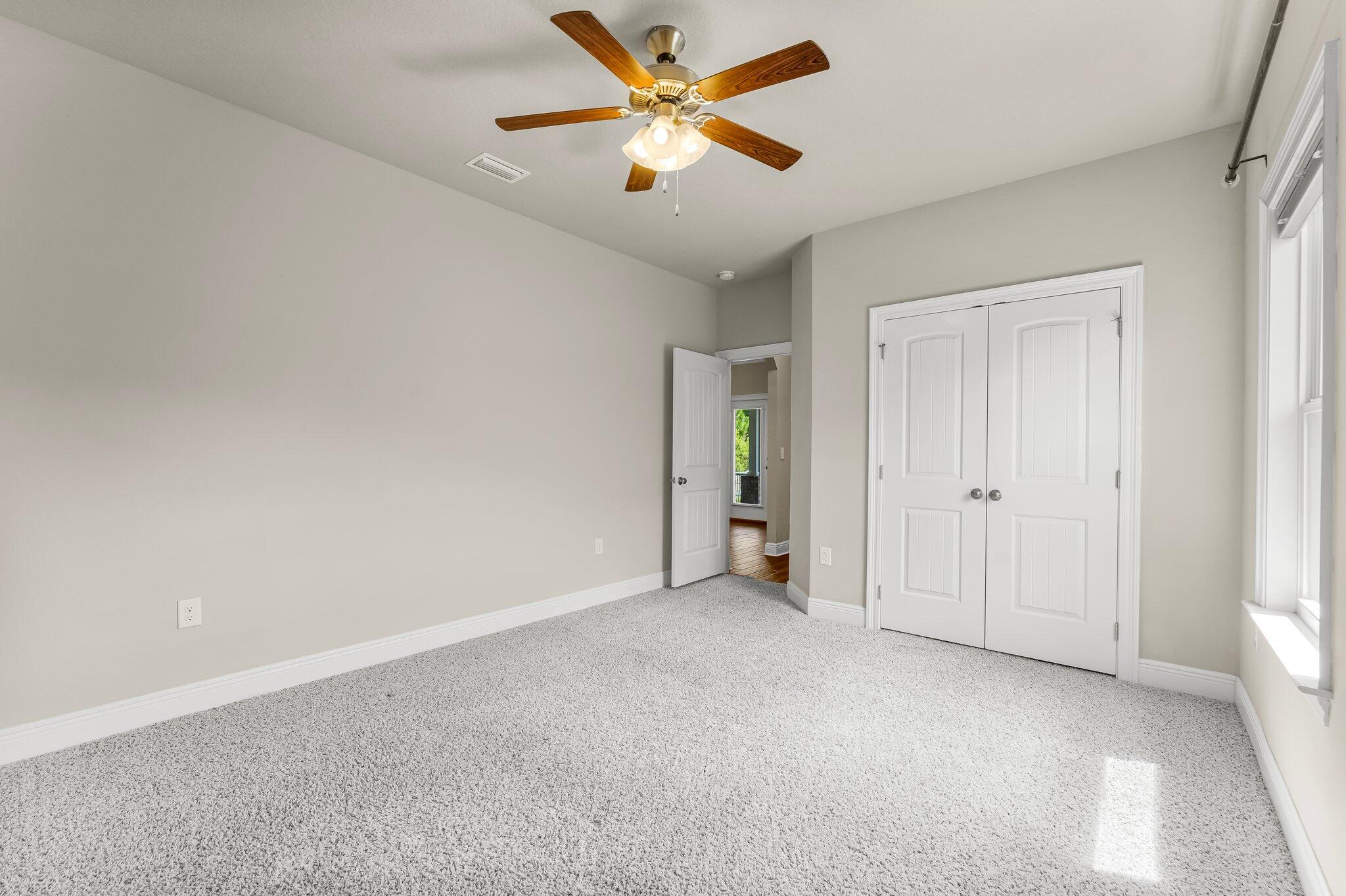 PEACH CREEK PH 1 - Residential Lease