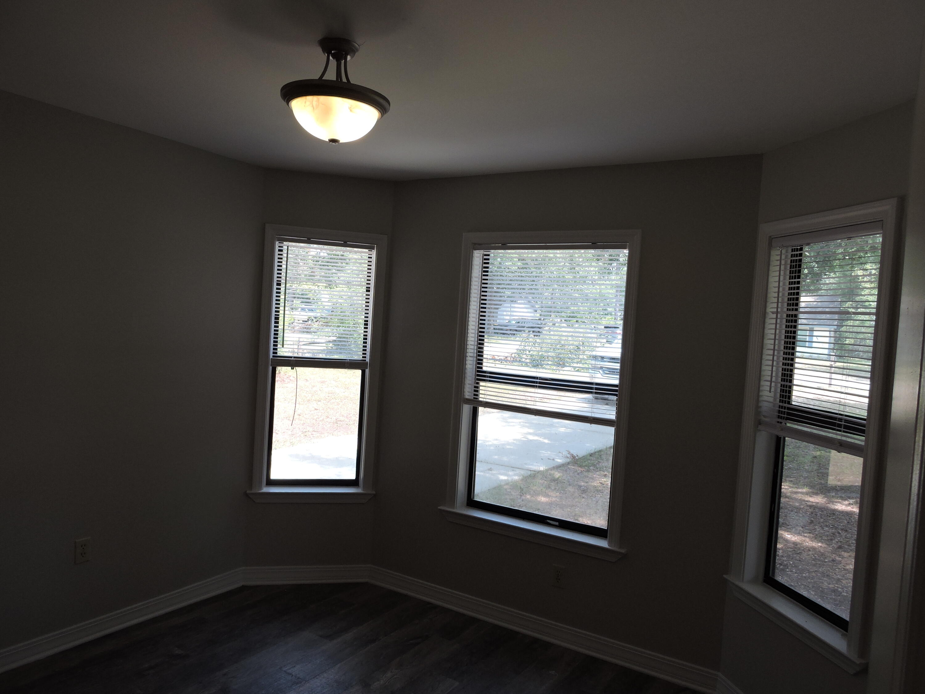 SHOAL CREEK S/D LOT 2 BLK D - Residential Lease