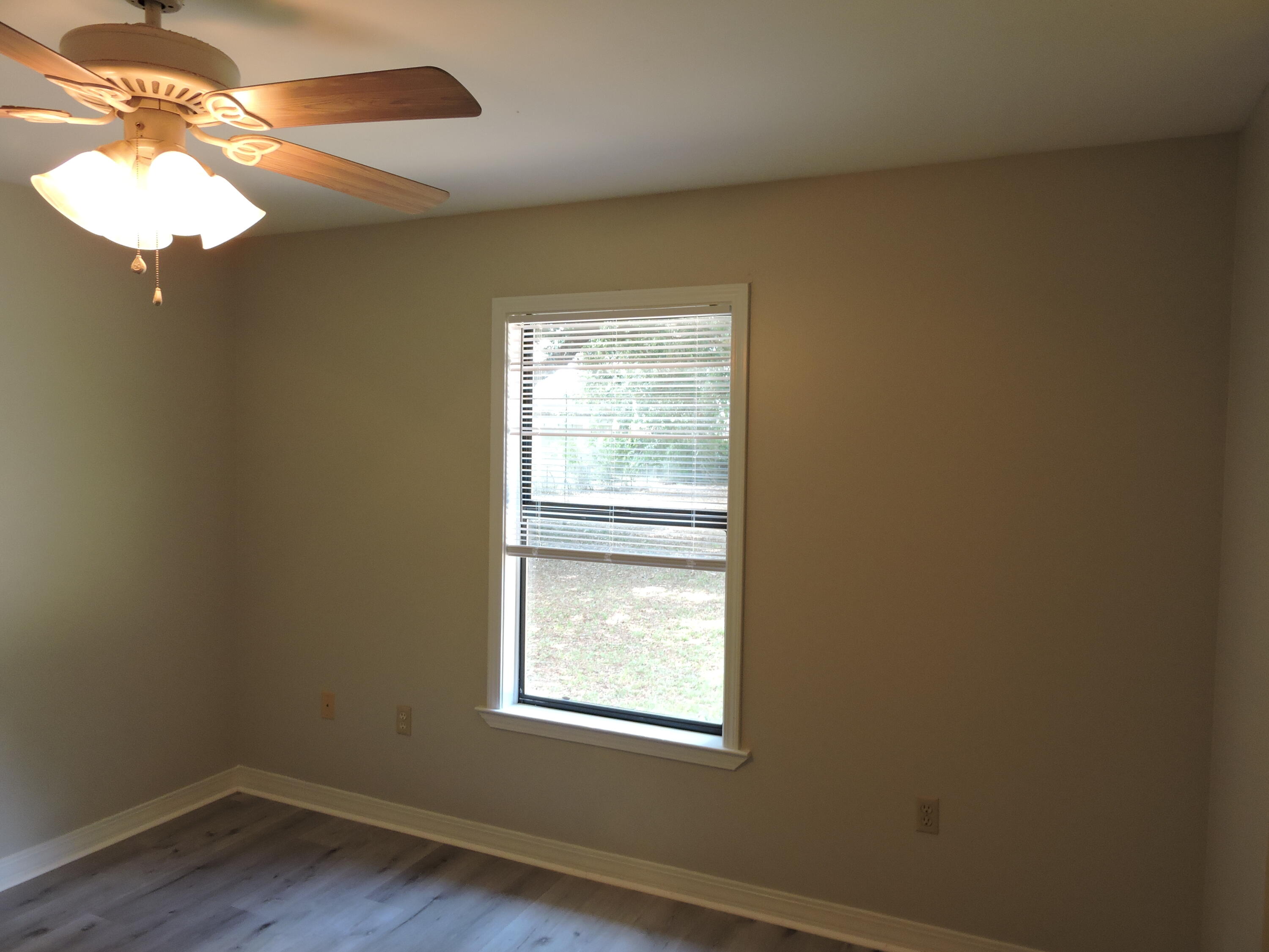 SHOAL CREEK S/D LOT 2 BLK D - Residential Lease