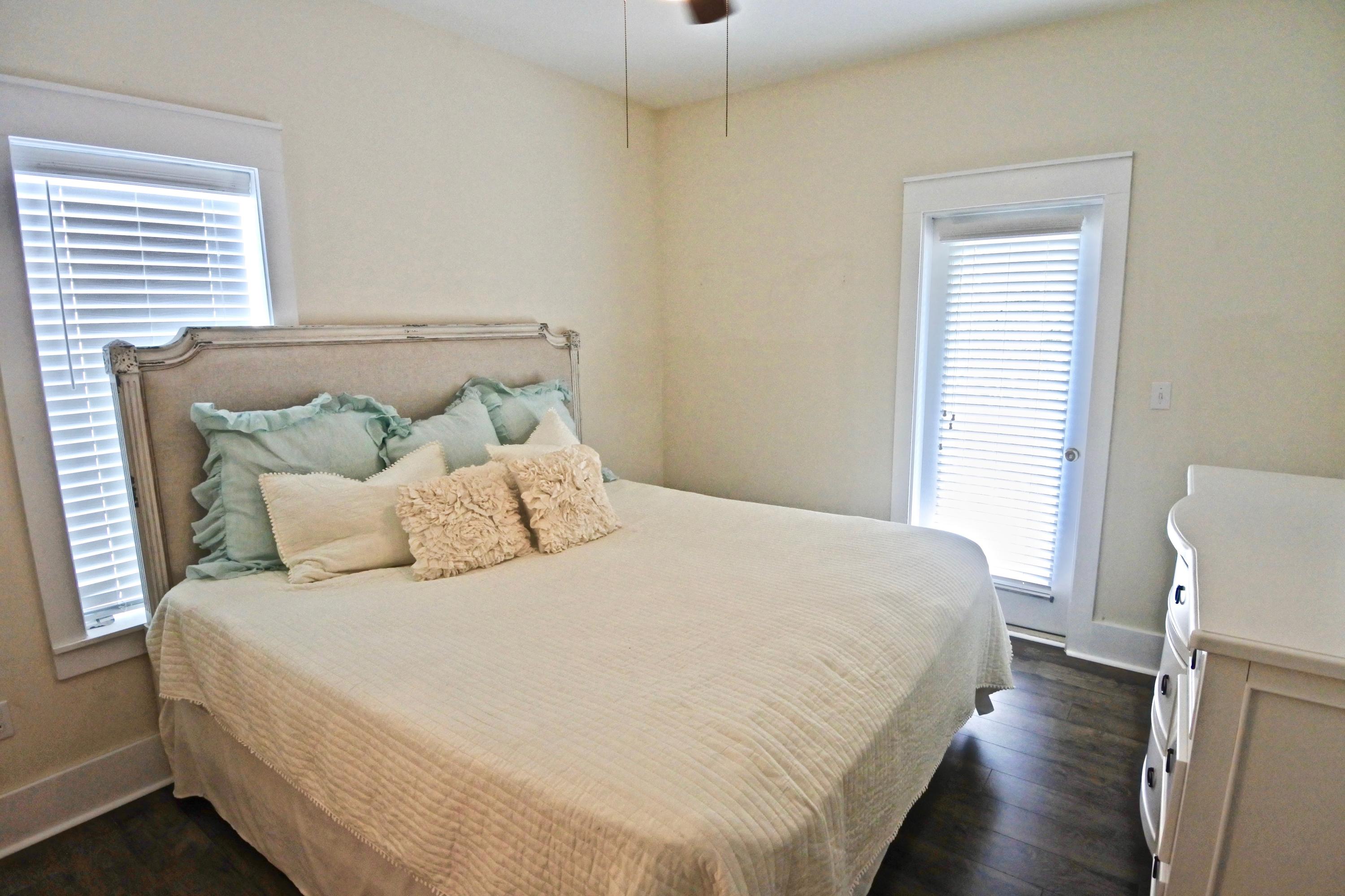 BUNGALOWS AT SEAGROVE BEACH - Residential