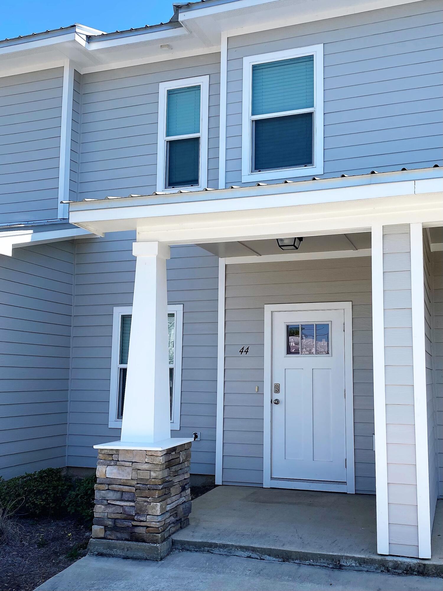 Great townhome available NOW! You'll enjoy the light and bright living space with an open floor plan. Home has LVP flooring throughout for easy living and cleaning. The first floor features a well-appointed kitchen, with breakfast bar, living room/dining room combo, and half bath. The two bedrooms and two full baths are located upstairs, along with laundry area. Out the back door you'll find a private patio and small grassy area. Unit is a short distance to the community pool. Located just minutes to the beaches via the 331 bridge. Dogs allowed on case-by-case basis, with deposit. No cats. No smoking or vaping. Tenant pays utilities. First month, security deposit, and cleaning fee required. Apply online at apartments.com. Owner is a licensed real estate agent.