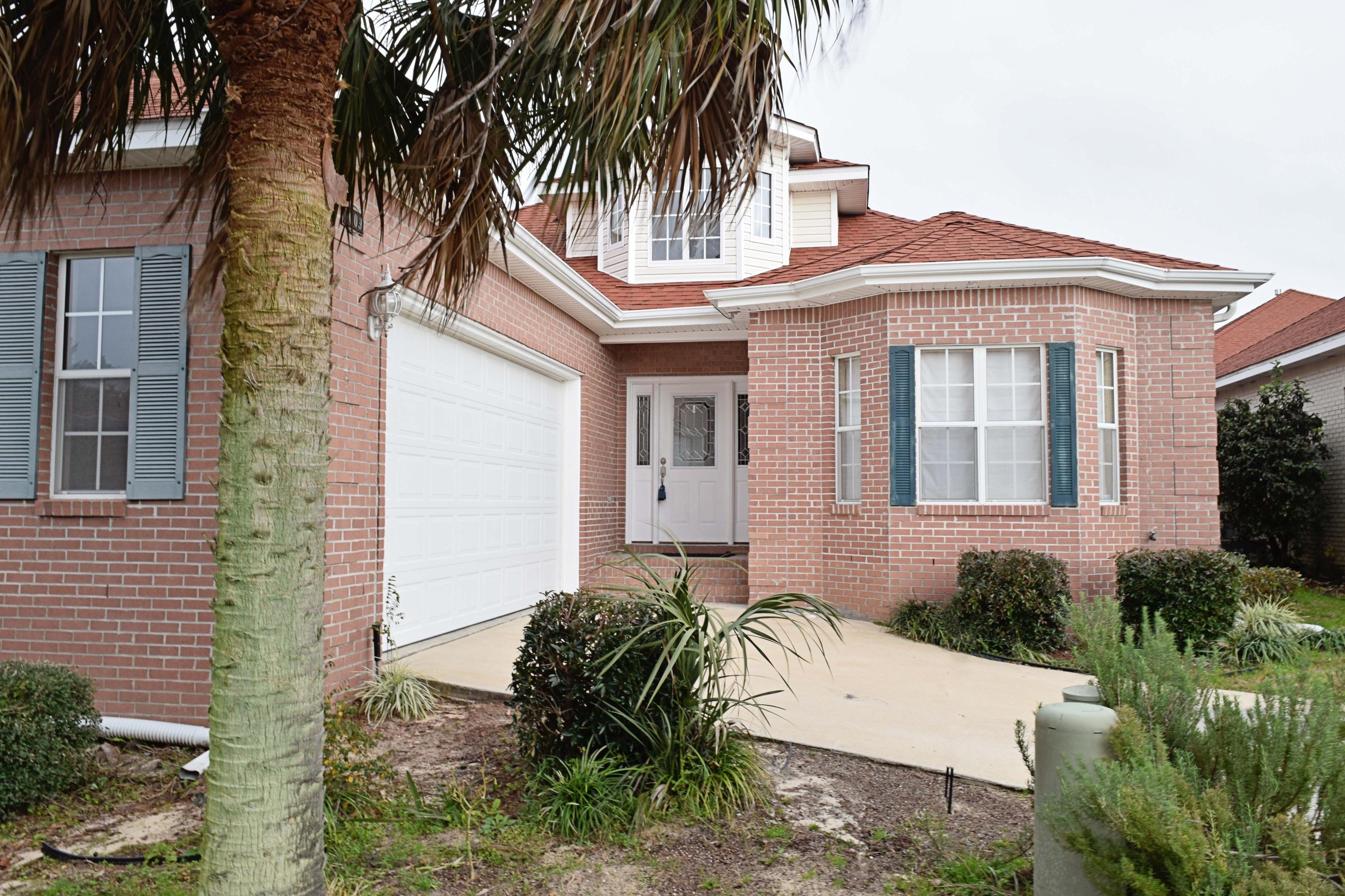 MEDITERRANEAN VILLAGE AT BLUEWATER BAY - Residential