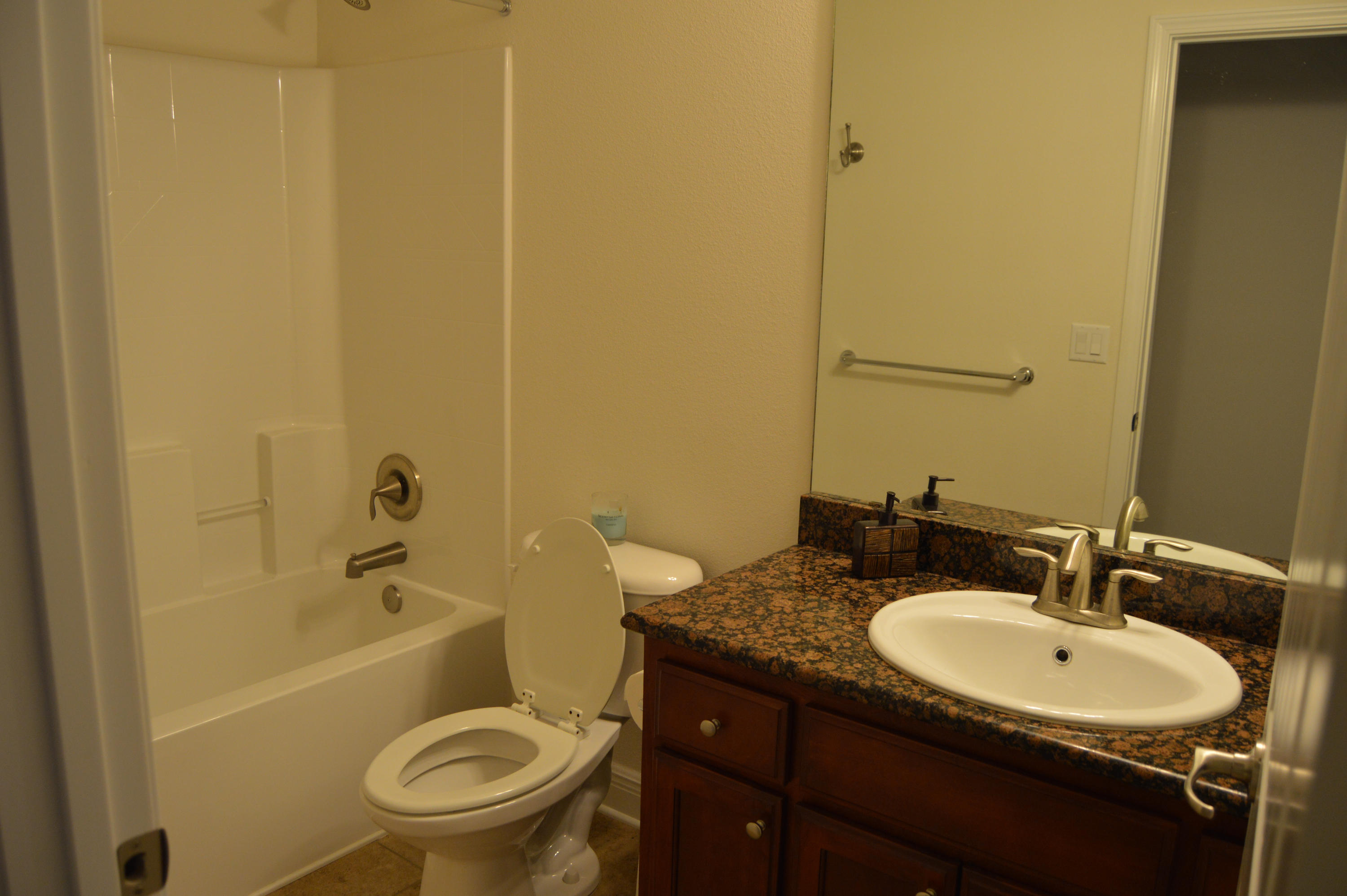SILVER CREEK - Residential Lease