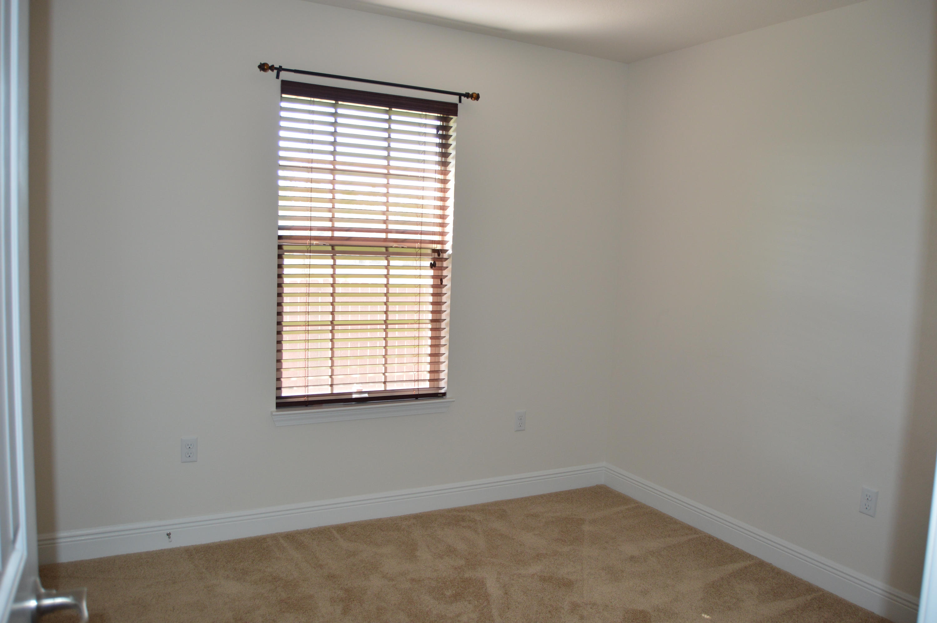 SILVER CREEK - Residential Lease