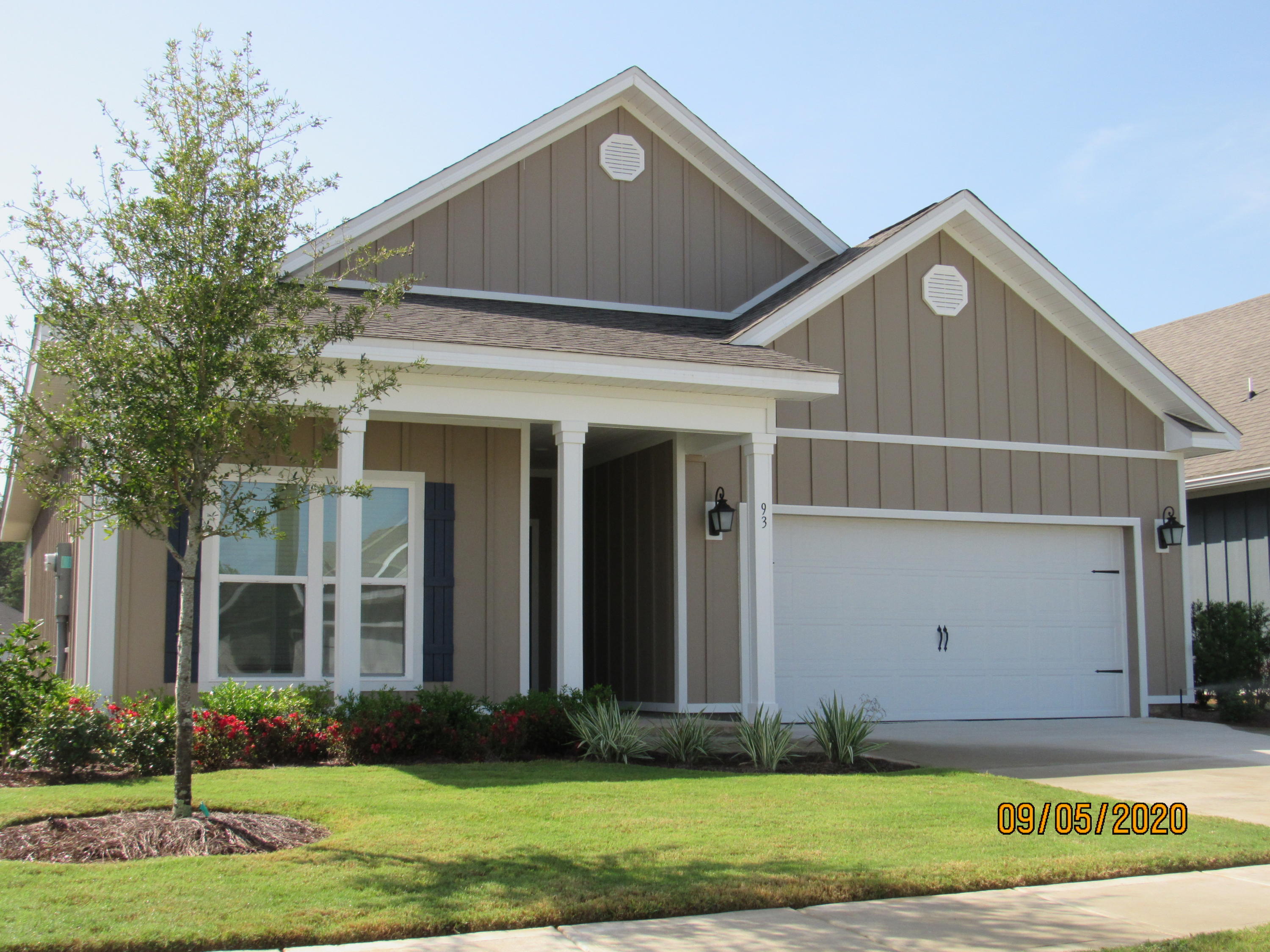 Gorgeous, brand new construction, this 3 bedroom, 2 bath Hammock Bay home was just completed in the Firefly community, which will be gated and have its own community pool. Lawn care is included! This lovely house boasts elegant 9' ceilings, gorgeous flooring throughout the common areas, carpet in all bedrooms, stainless kitchen appliances (including a flat cooktop stove & side-by-side refrigerator), crown molding, upgraded light fixtures, Smart Home technology options, & more! There is a nicely sized living room as well as a beautiful kitchen, complete with a walk-in pantry. The large master bedroom has its own en suite with a walk-in shower and a double vanity. Two spacious guest rooms share a full bath (with shower/tub combo). Pets may be considered with prior owner approval &  a non-refundable pet fee. No smoking.