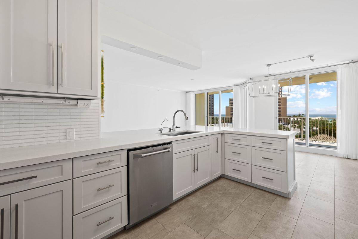 ONE BEACH CLUB DRIVE - Residential
