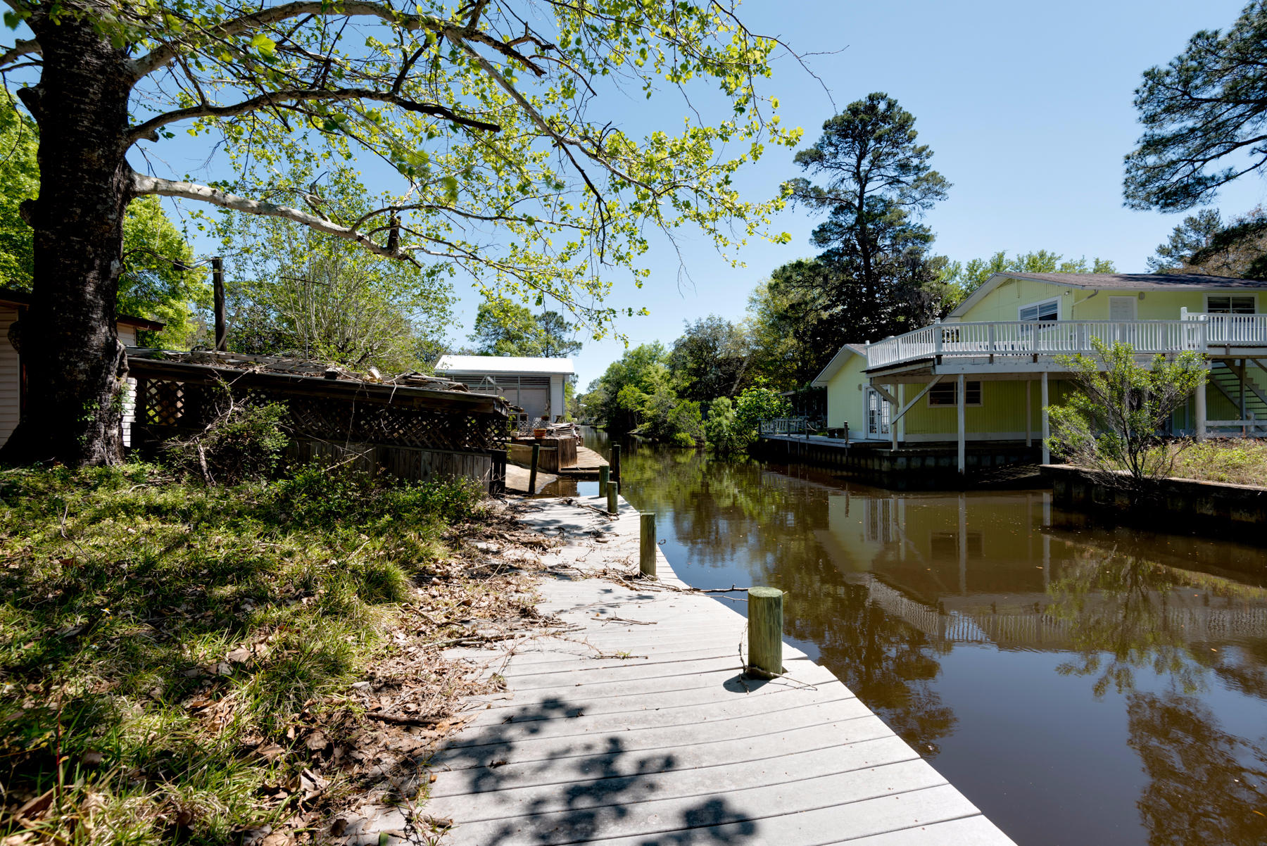 HARBOR OAKS - Residential