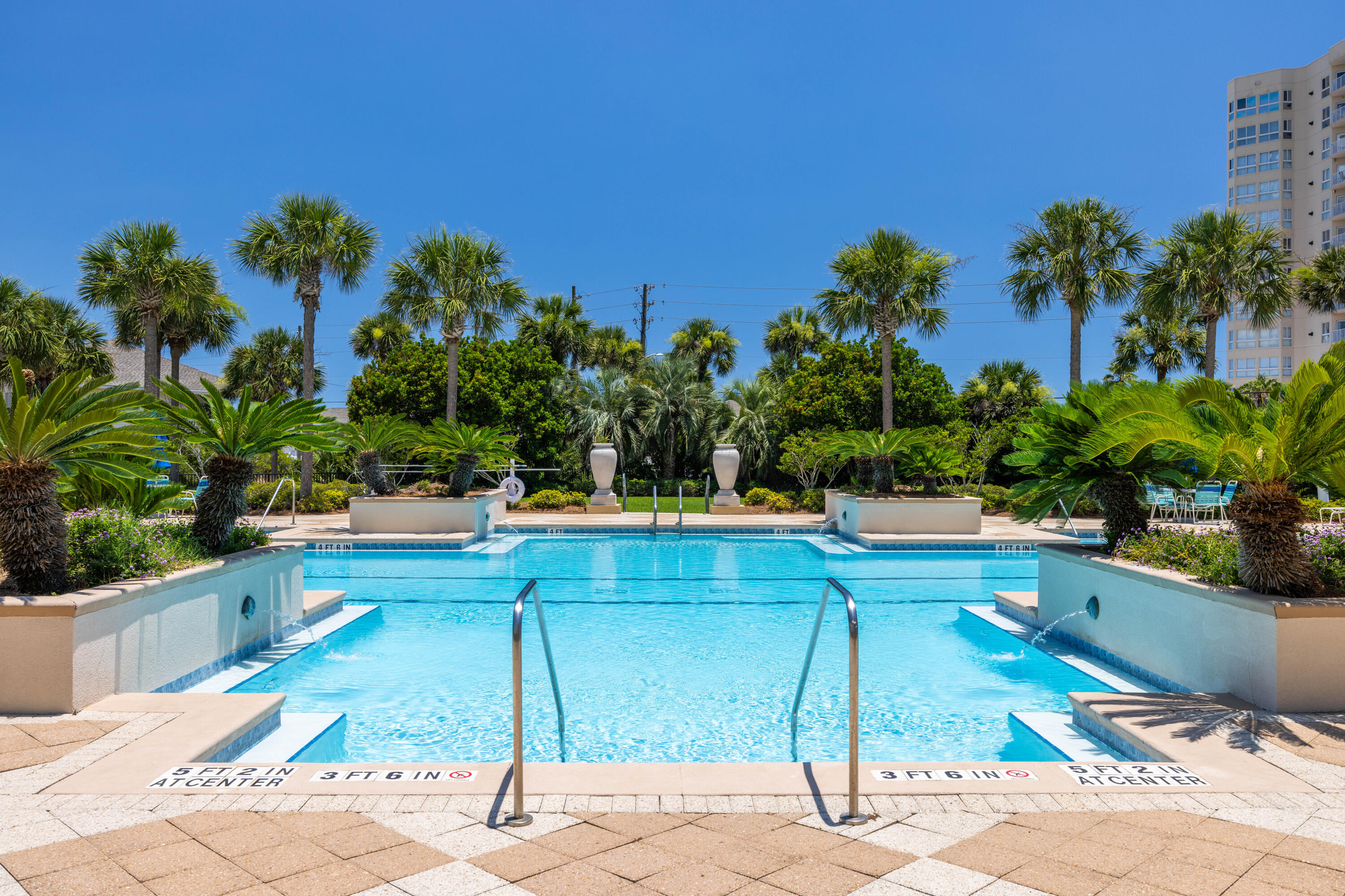 HARBOR LANDING - Residential