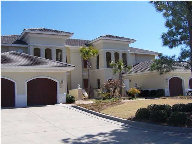 Pine Ridge is one of the newer subdivisions on the beachside of the Sandestin Resort. This 3 bedrrom 3 bath has a great golf course view and a large balcony to enjoy it. The kitchen has granite c9ounter tops and you have a large separate laundry too. All the bedrooms have private baths and the master bath has a separate shower and whirl pool. New split bamboo floors add a tropical feel and you also have your own garage. Entry level unit. Unit is not furnished.