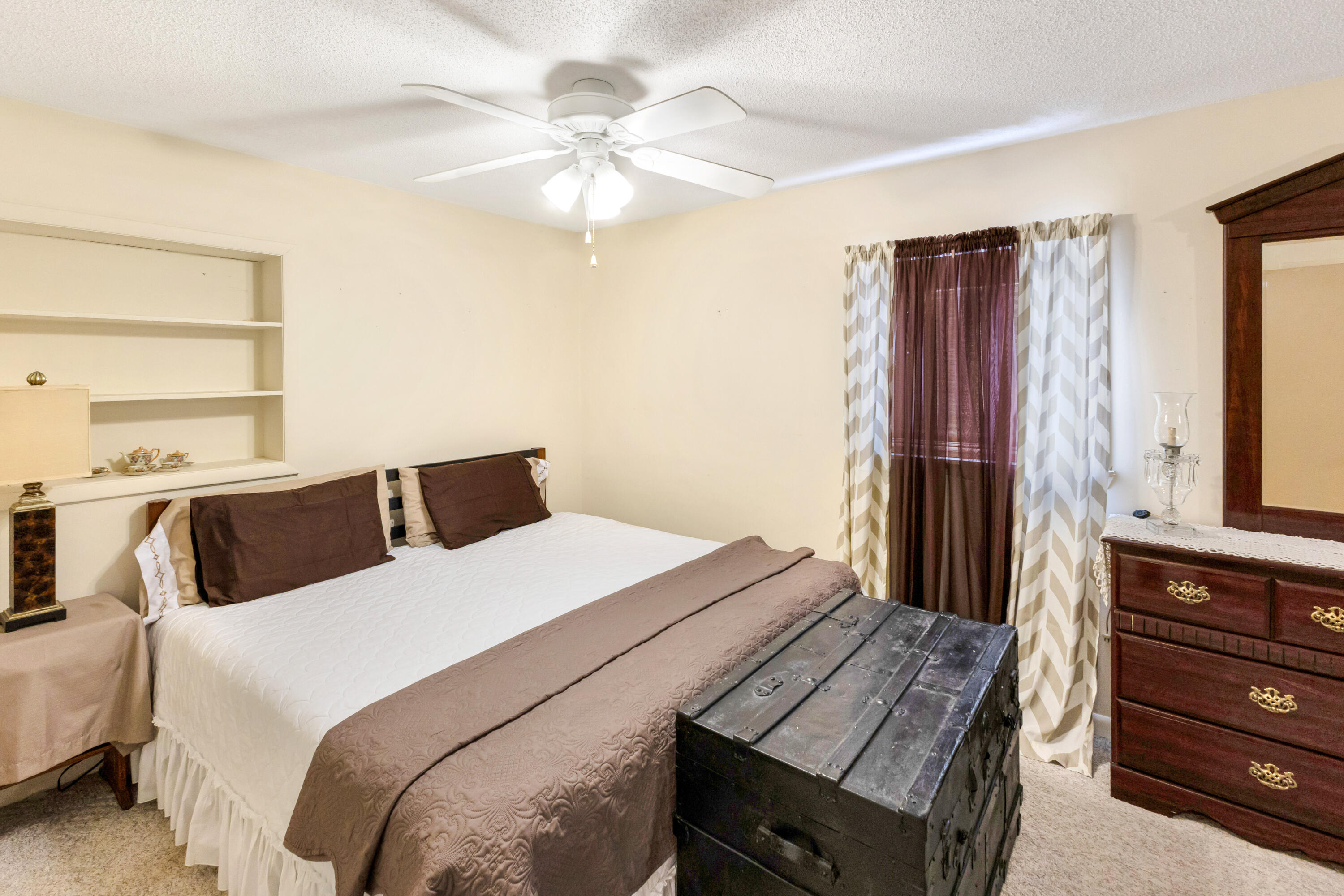 LAFAYETTE HEIGHTS - Residential