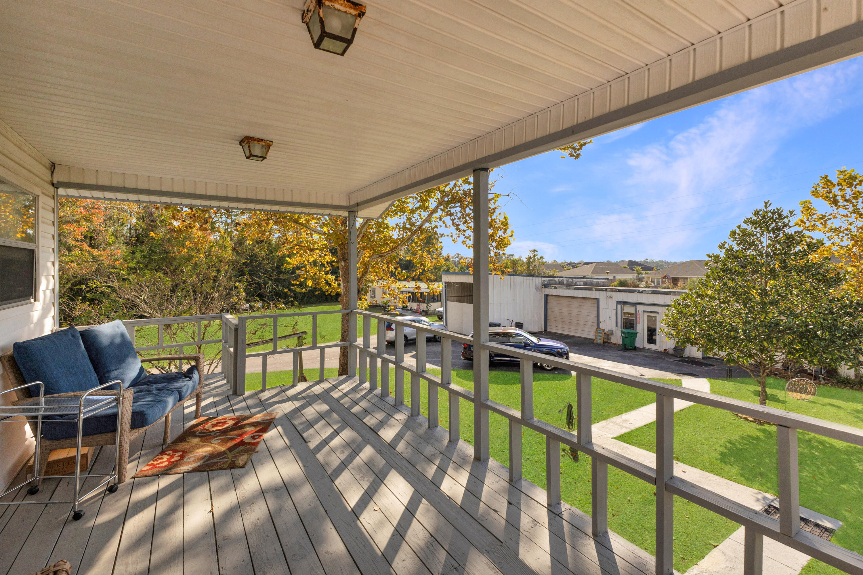 LAFAYETTE HEIGHTS - Residential