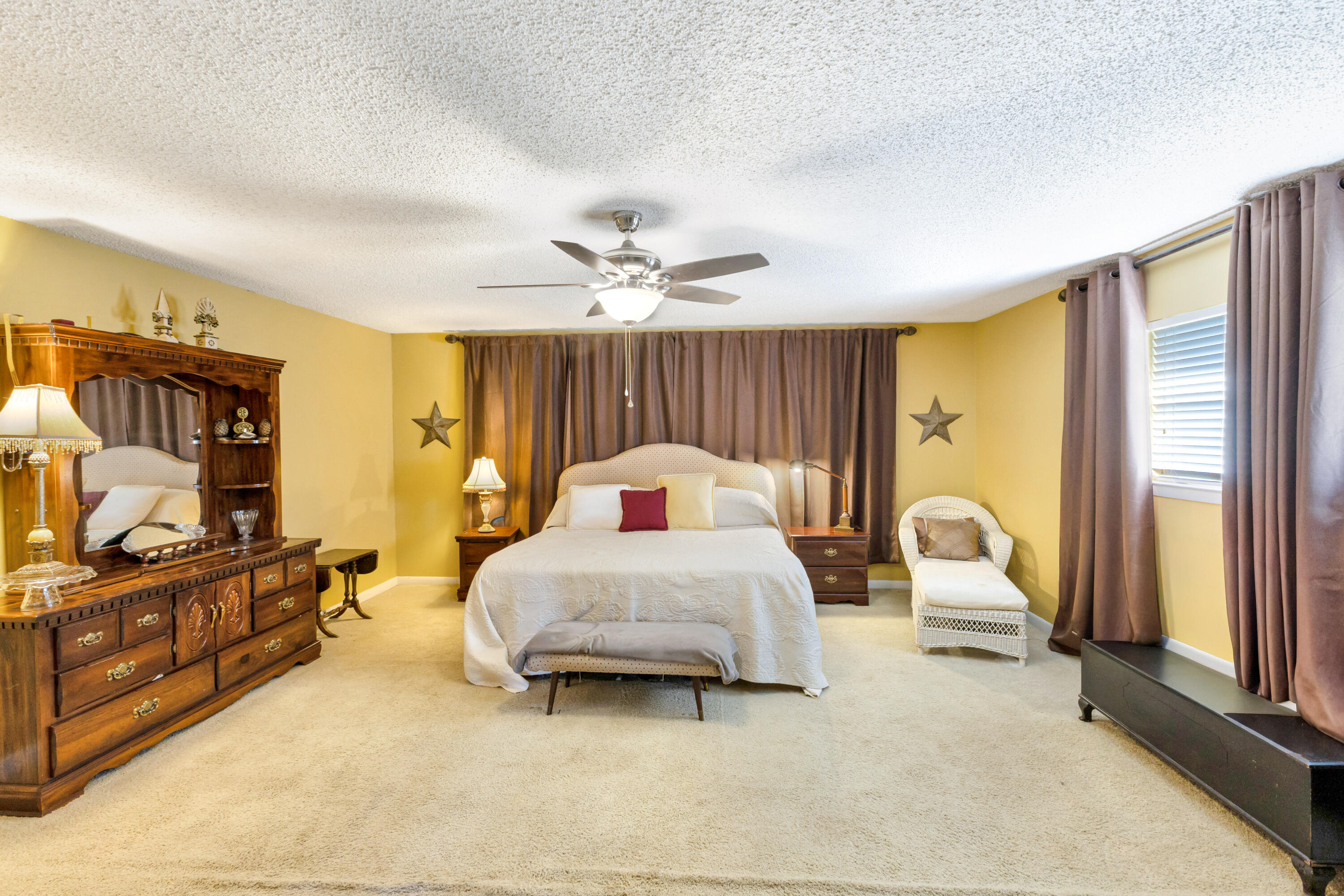 LAFAYETTE HEIGHTS - Residential