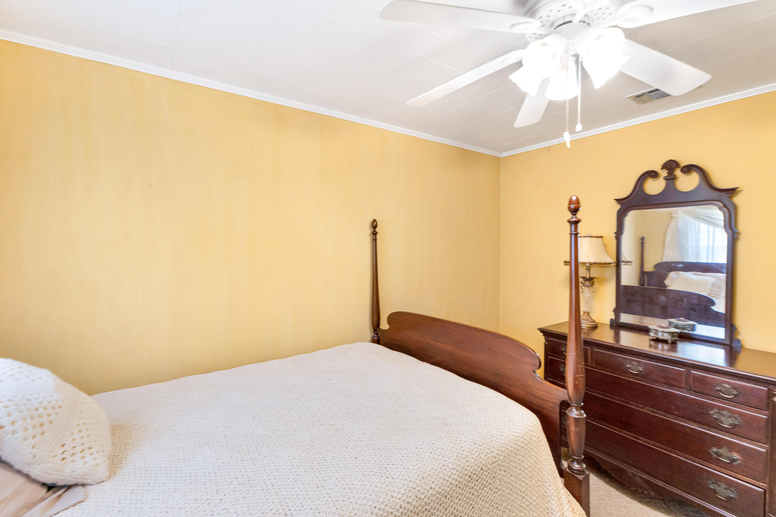 LAFAYETTE HEIGHTS - Residential