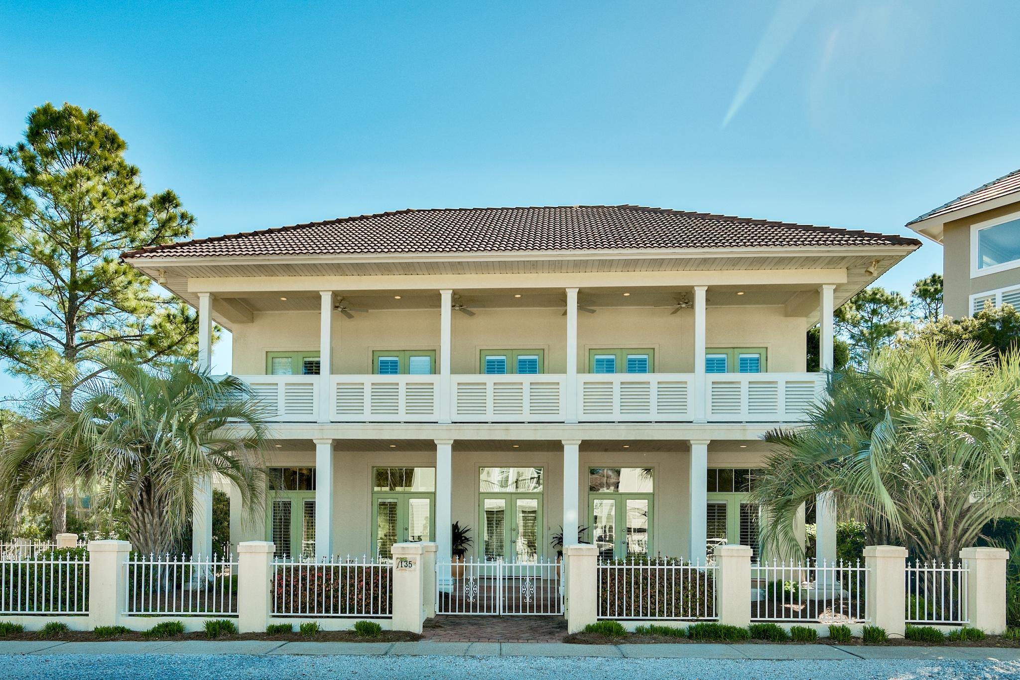VILLAGE OF WHITE CLIFFS THE - Residential