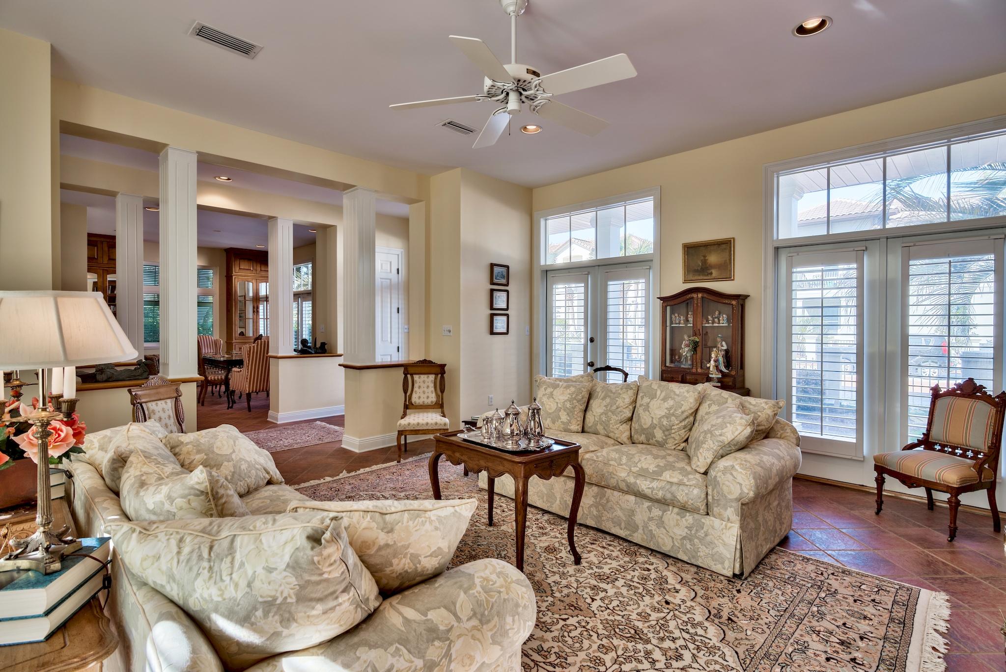 VILLAGE OF WHITE CLIFFS THE - Residential