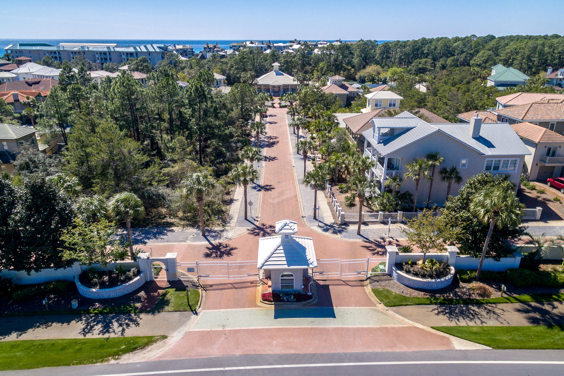 VILLAGE OF WHITE CLIFFS THE - Residential