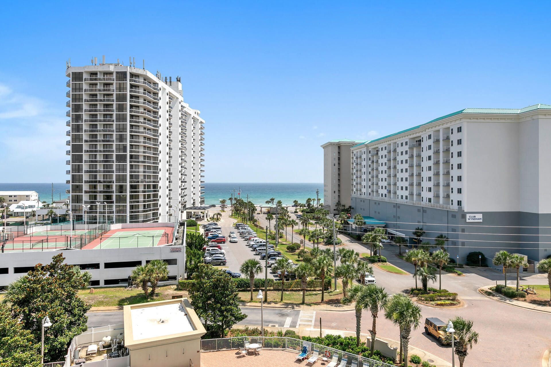 ARIEL DUNES - Residential