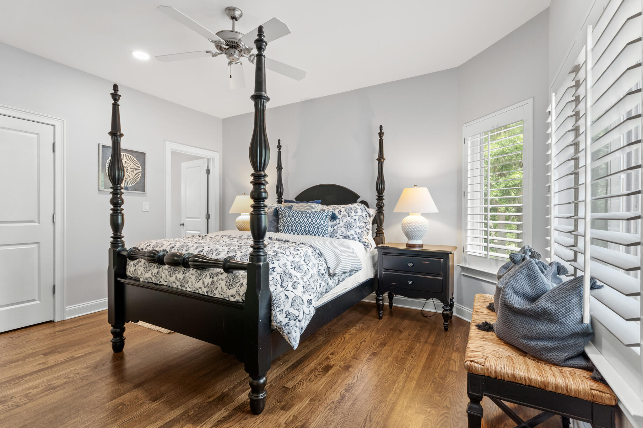 BURNT PINE - Residential