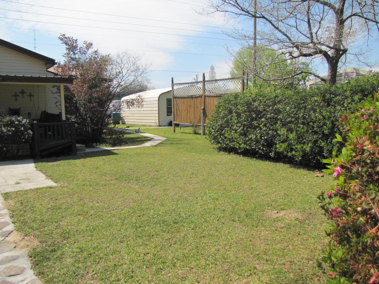 CRESTVIEW - Residential Lease