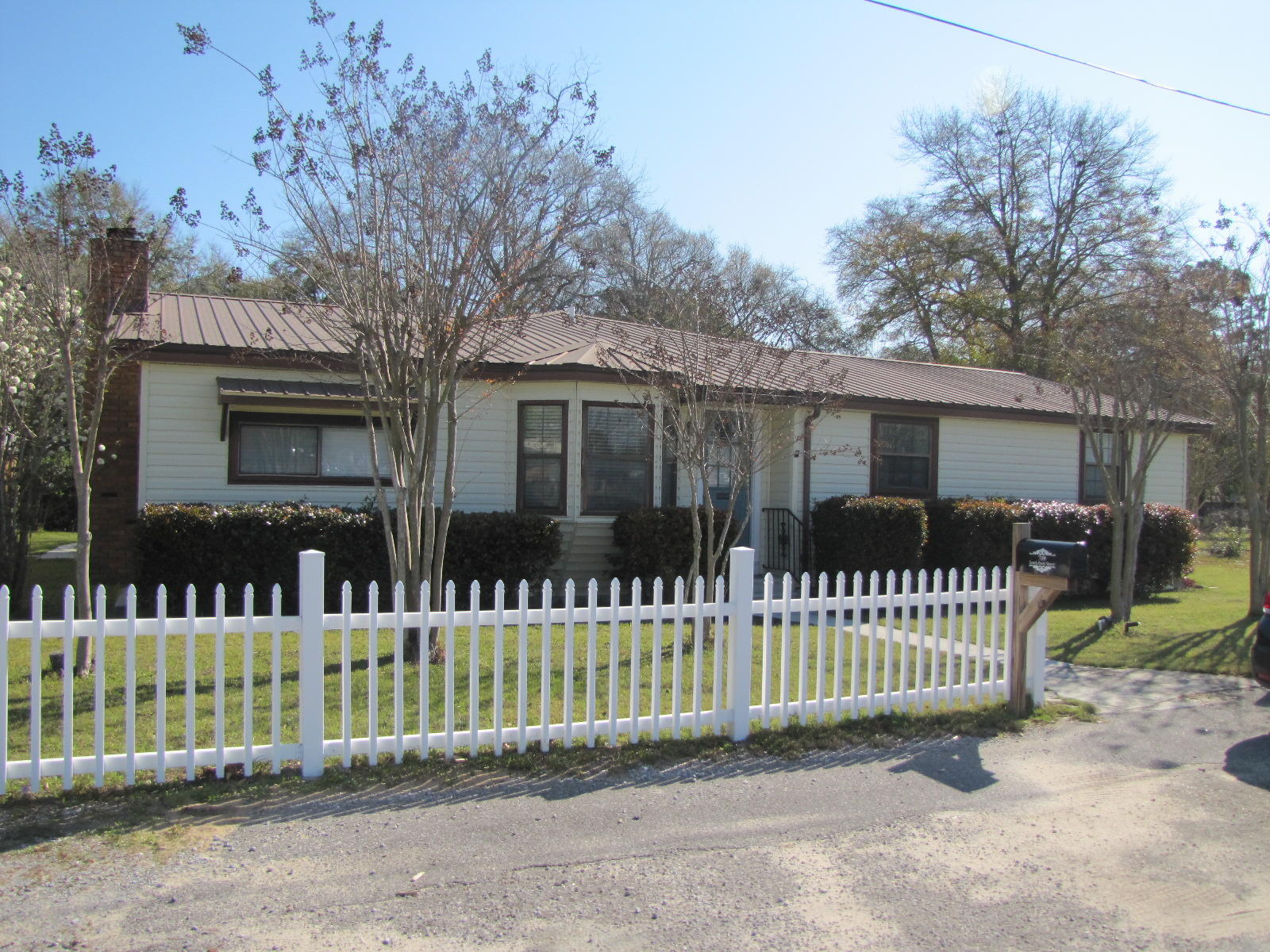 CRESTVIEW - Residential Lease