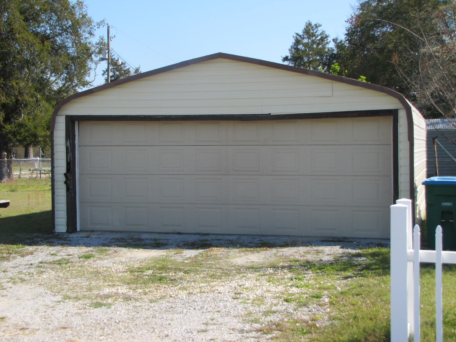 CRESTVIEW - Residential Lease