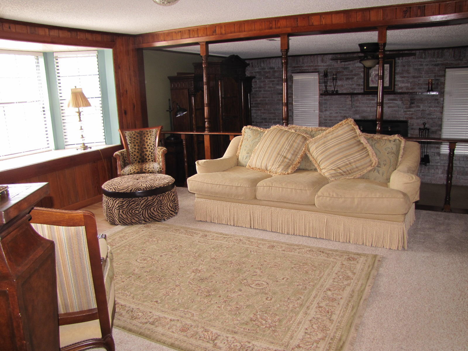 CRESTVIEW - Residential Lease