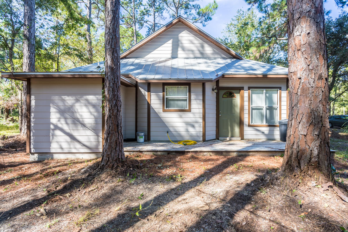 T S MITCHNERS ADD - Residential Lease