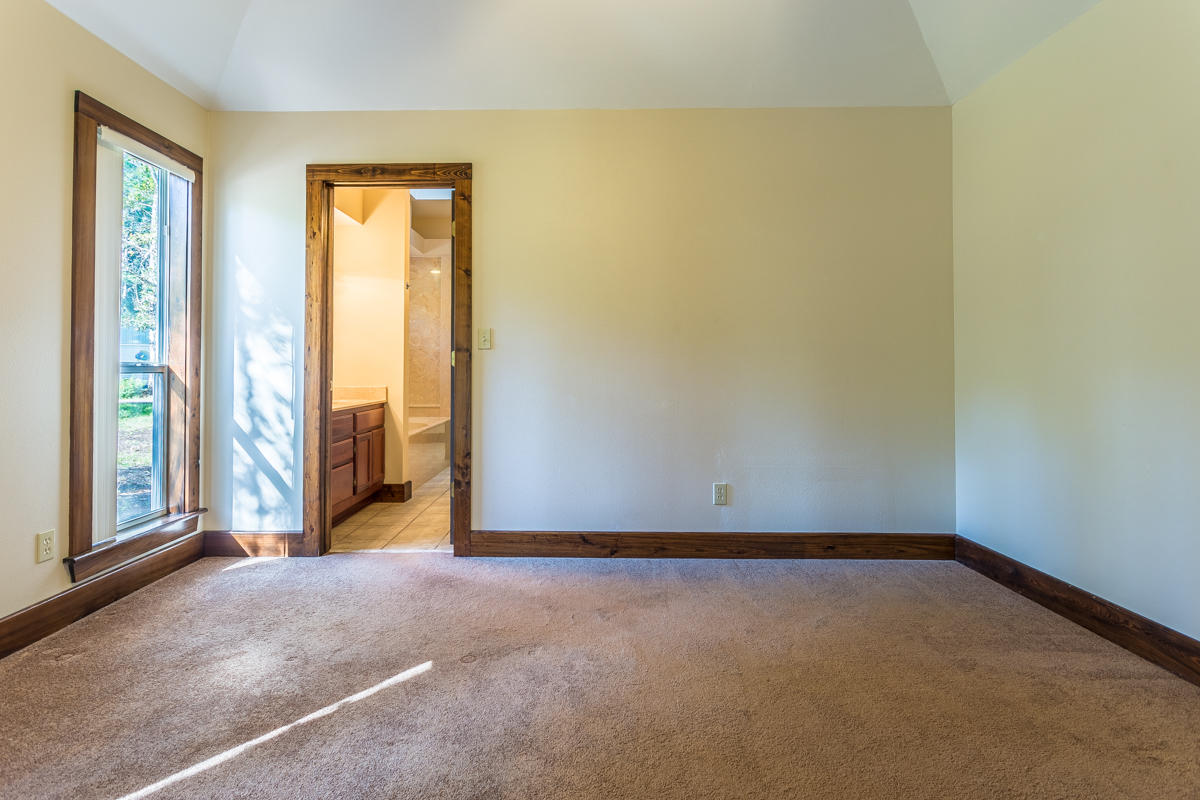 T S MITCHNERS ADD - Residential Lease
