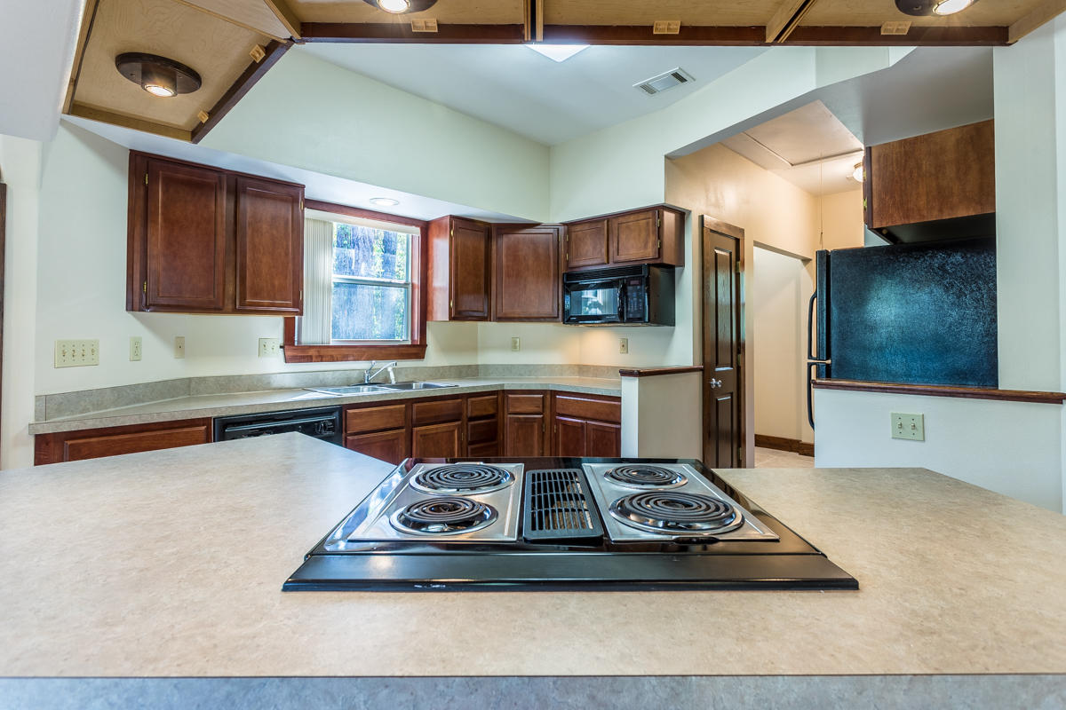 T S MITCHNERS ADD - Residential Lease