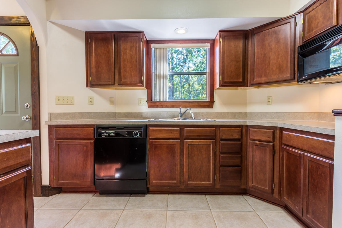 T S MITCHNERS ADD - Residential Lease