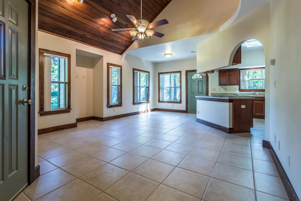 T S MITCHNERS ADD - Residential Lease